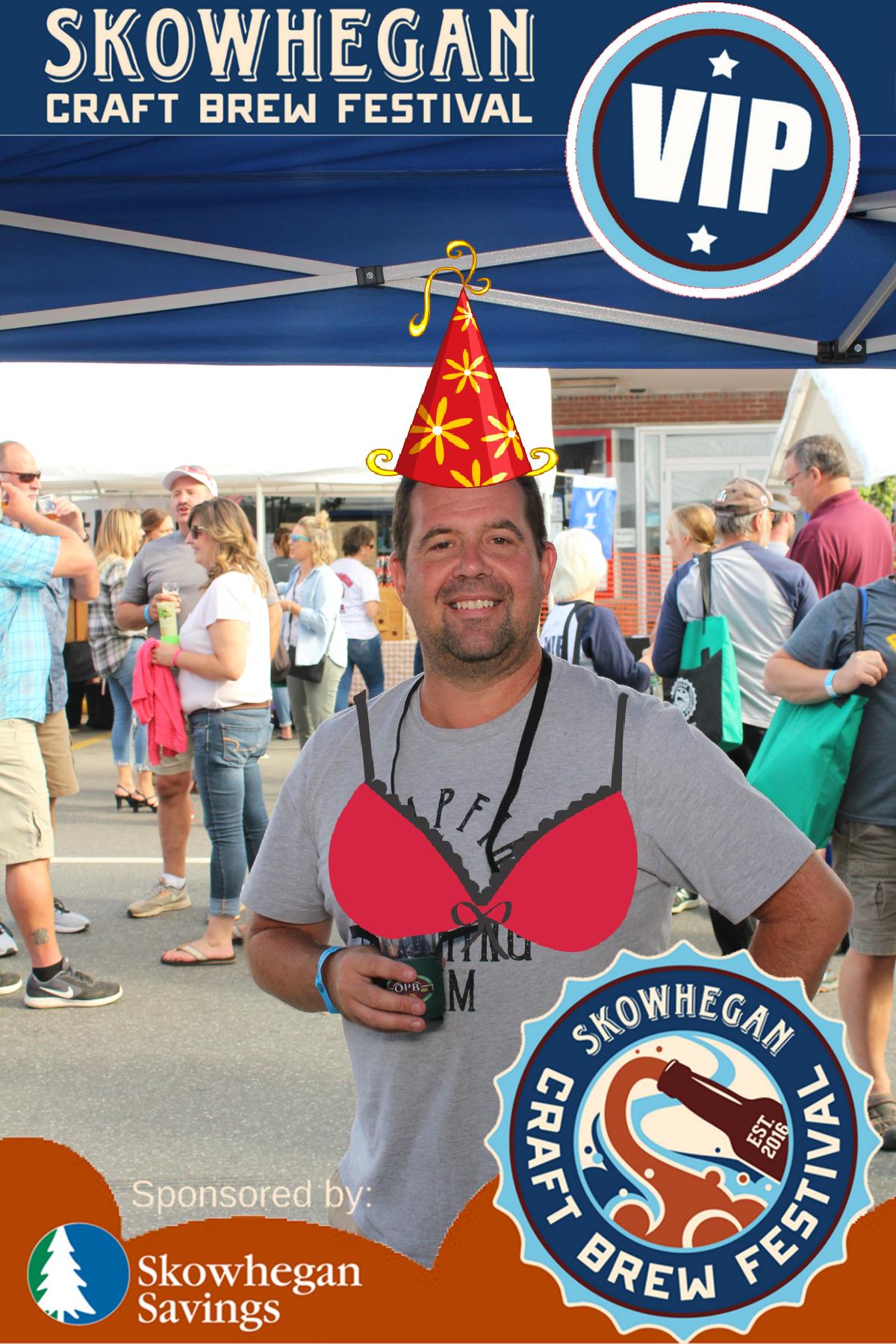Skowhegan Craft Brew Festival | View more photos from the event at gallery.mainemagicmirror.com/u/MaineMagicMirror/Skowhegan-Craft-Brew-Festival